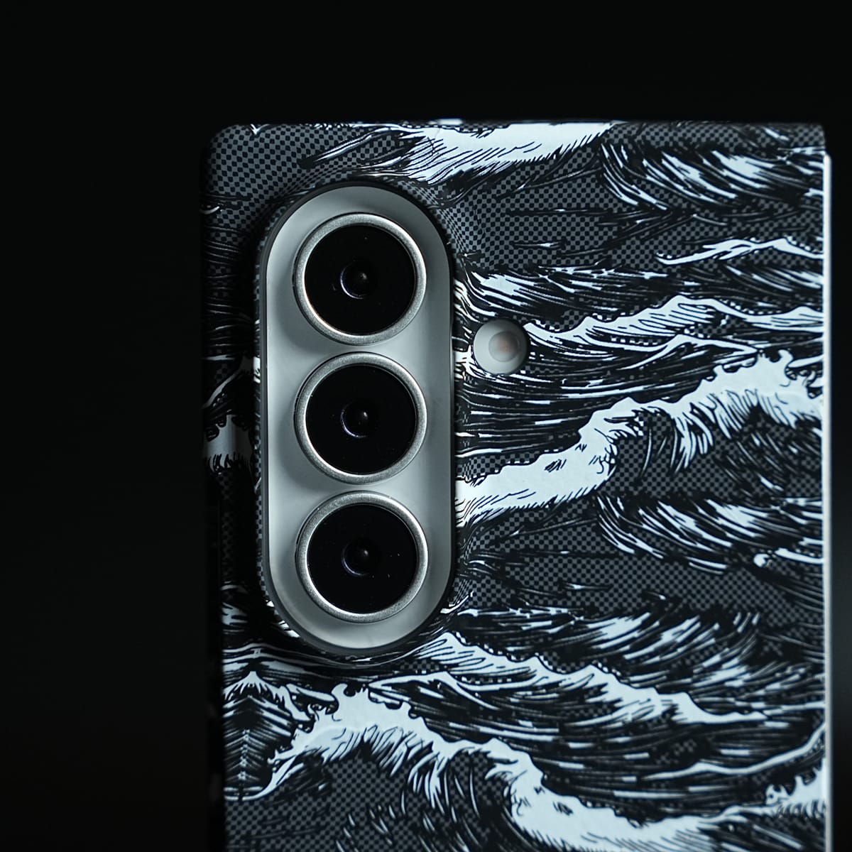 Artistic Wave Print Case for Galaxy Z Fold 8 Ultra | MagSafe Slim Case