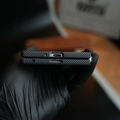Carbon Fiber Texture Design Hard Pc for Galaxy Z Fold 8 Ultra with Magsafe | Gray Mountains