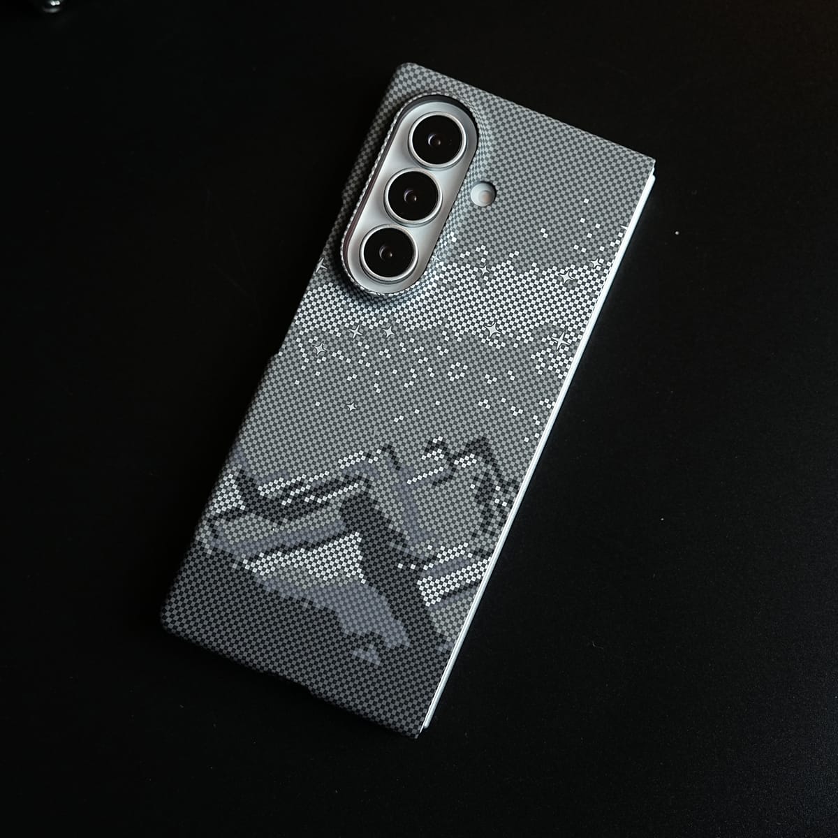 Carbon Fiber Texture Design Hard Pc for Galaxy Z Fold 8 Ultra with Magsafe | Gray Mountains