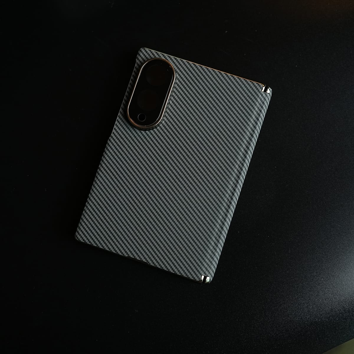Carbon Fiber Texture Slim Case For Samsung Galaxy Z Fold 8 | Hinge Protection